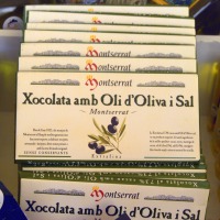 Chocolate with olive oil and salt